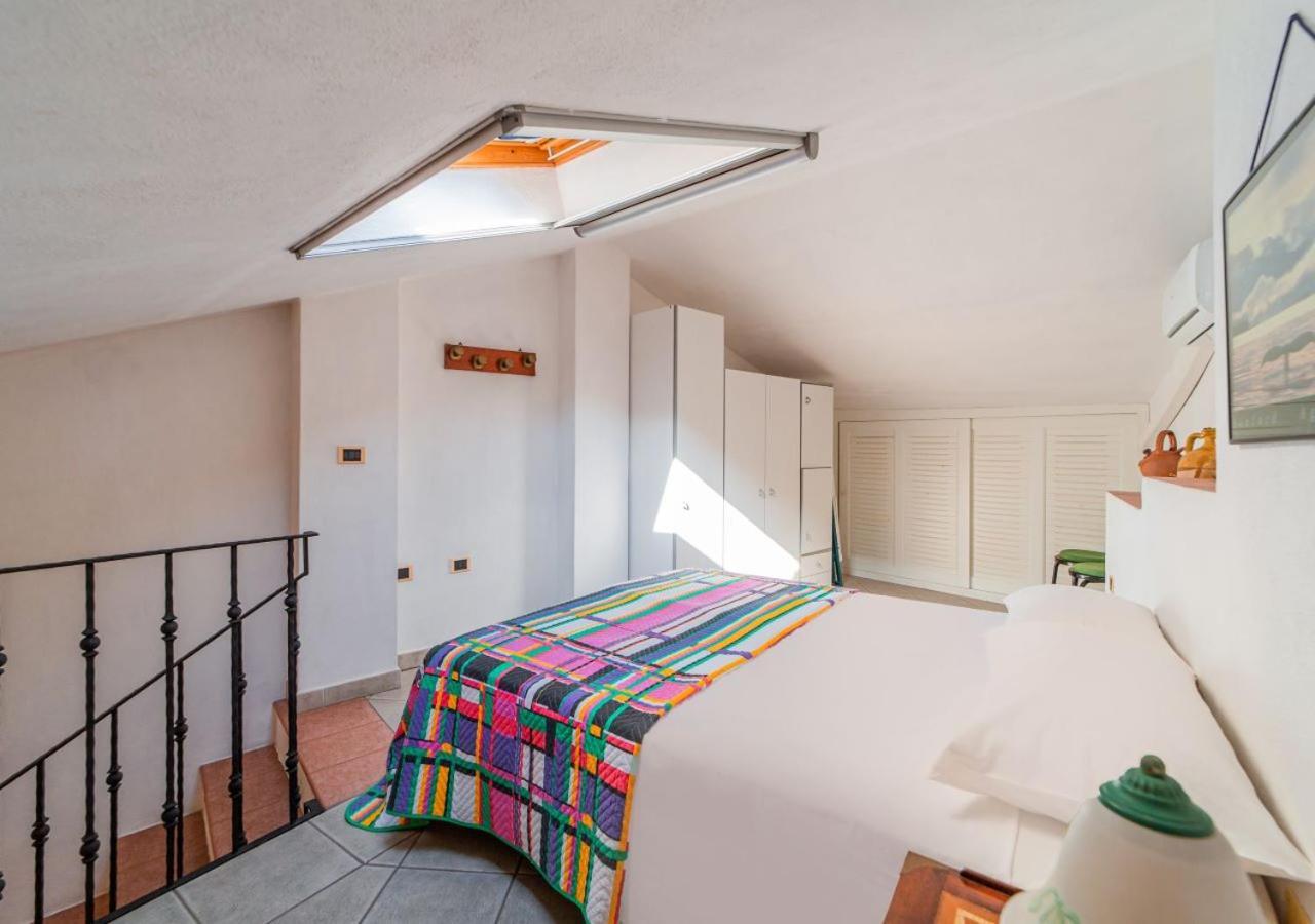 Murphy Holiday Home - Casa Papini La Maddalena  Eksteriør billede