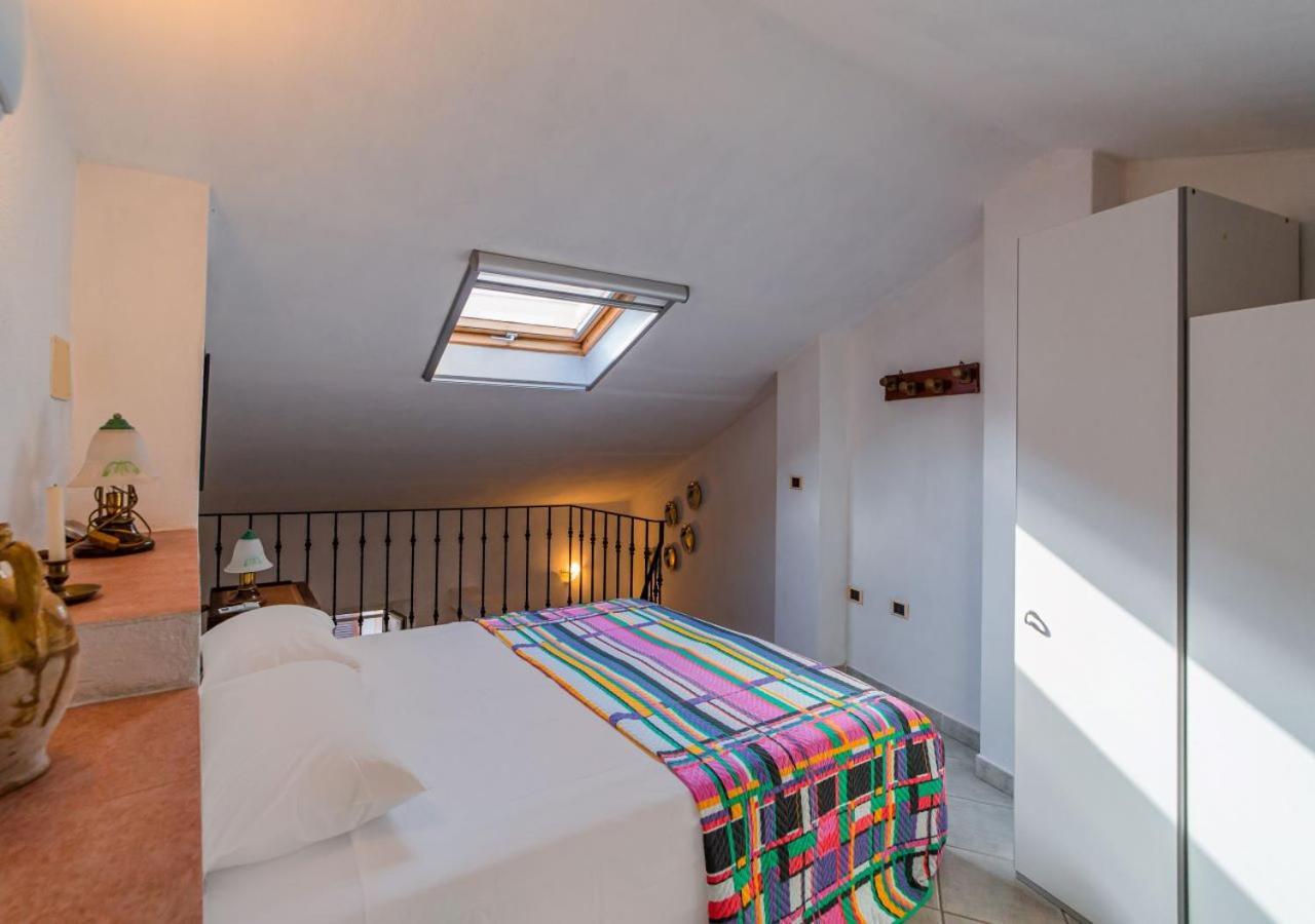 Murphy Holiday Home - Casa Papini La Maddalena  Eksteriør billede